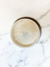 Load image into Gallery viewer, Onyx Pedestal with Calla Design